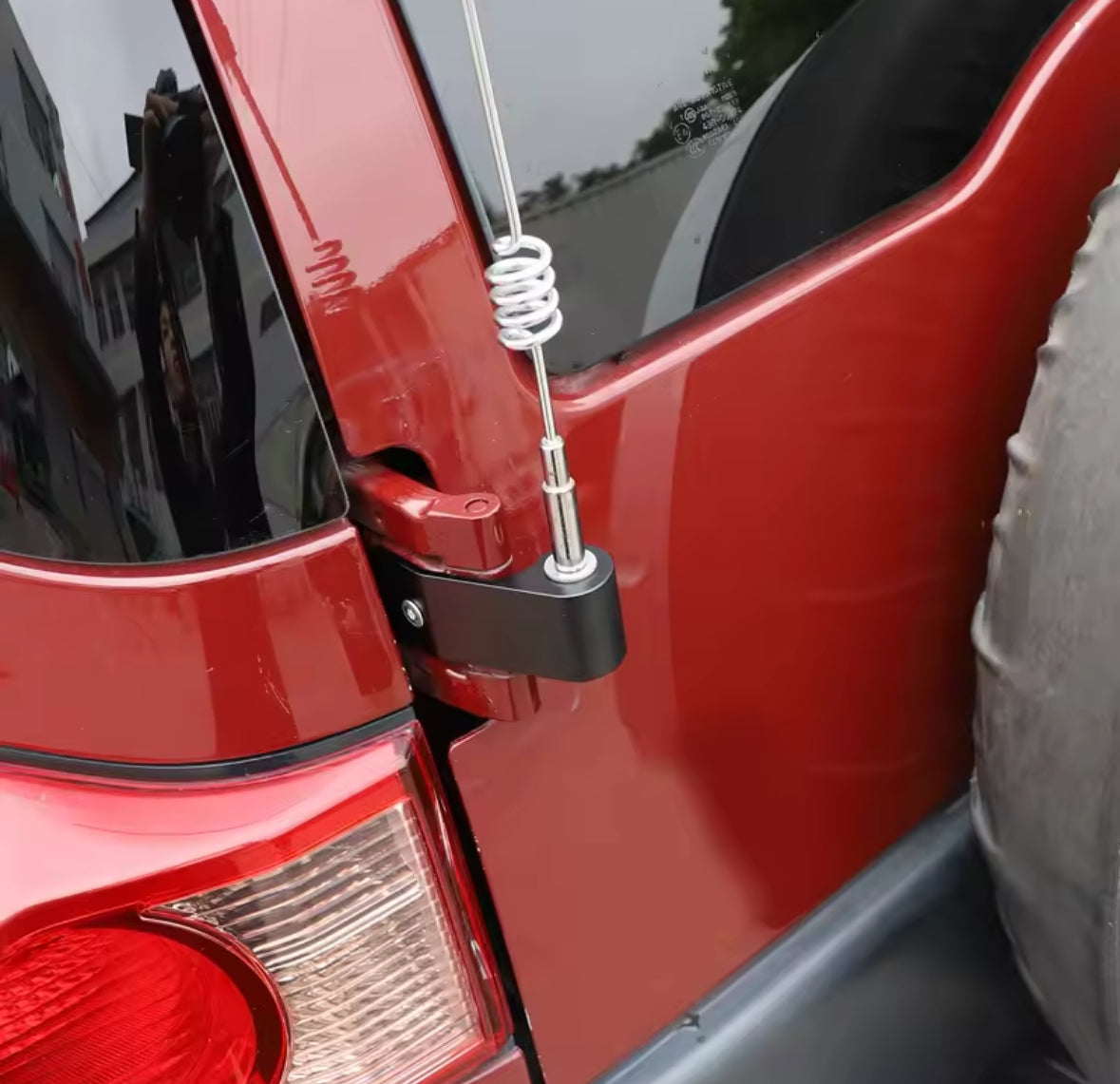 Toyota FJ Cruiser Antenna & Lamp; Spotlight Bracket – Off-Road Mounting Accessory (2007–2023)