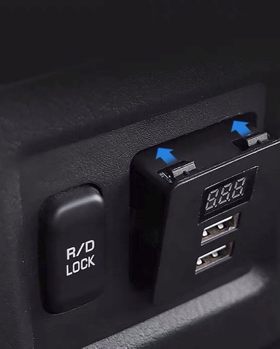 Pajero USB Interface V97 V93 V87 Original USB-Type Charging 220V Pajero Rear Inverter Charging Port Modification Accessories suitable 2007 up 2023