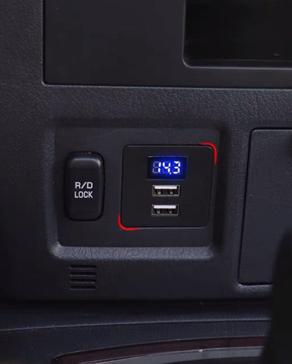 Pajero USB Interface V97 V93 V87 Original USB-Type Charging 220V Pajero Rear Inverter Charging Port Modification Accessories suitable 2007 up 2023