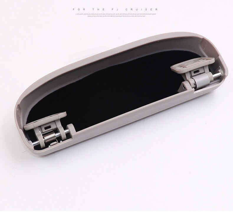 Mitsubishi Pajero  Car Glasses Case To Refit Special Glasses Frame  For Sunglas Suitable For Mitsubishi Pajero- interior modify Accessories