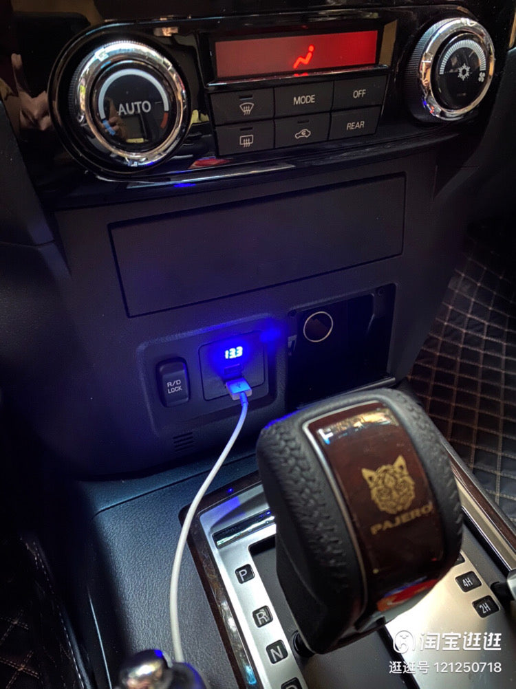 Pajero USB Interface V97 V93 V87 Original USB-Type Charging 220V Pajero Rear Inverter Charging Port Modification Accessories suitable 2007 up 2023