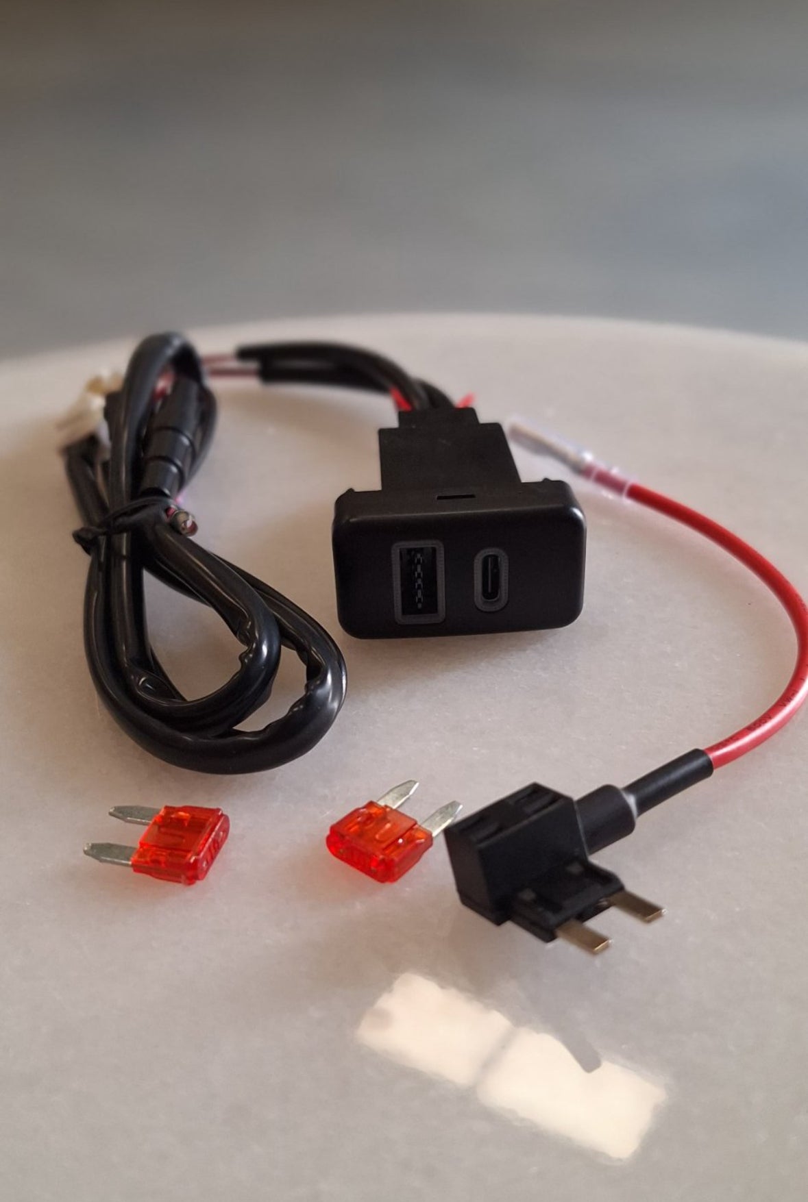 Toyota FJ Cruiser USB Charging FJ QC 3.0 Fast Charge Dual Charging Port USB Interface Socket Fast Car Charger Quick Charge Car Charging Adapter Use for VW Golf 7 Accessories Interior Accessories
