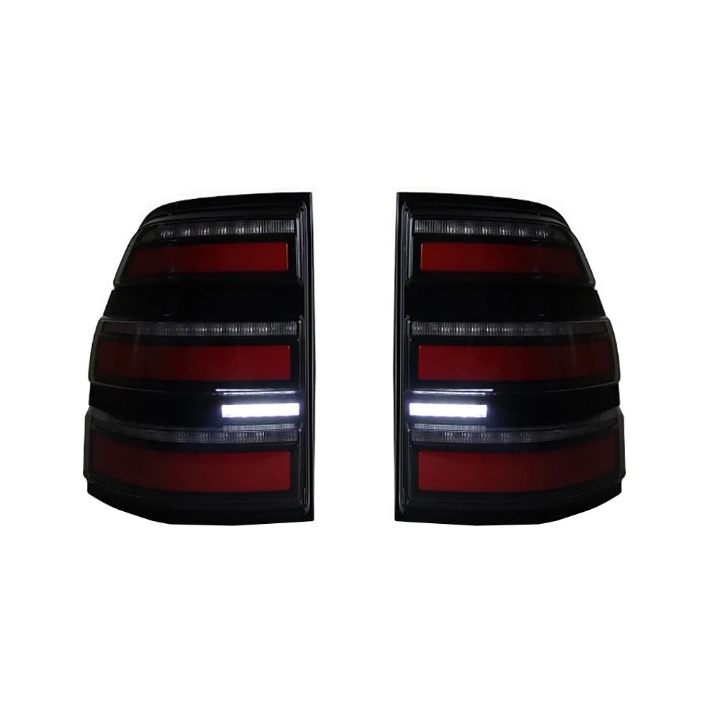 Tail Light For Mitsubishi Pajero V97 V93 V98 LED Rear Right Tail Brake Lights Rear Lamps Assembly High Quality Car LED Tail Light For Mitsubishi Pajero 2006-2023 Rear Running Light Brake Reverse Dynamic Turn Signal Car Accessories