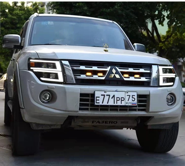 Mitsubishi Pajero V97 V93 Headlight Assembly with LED Daytime Running Lights DRL& dynamic Turn Signal v83 v73 v95 Modified 2007 up 2022 Front LED Lamp lens headlight streamer