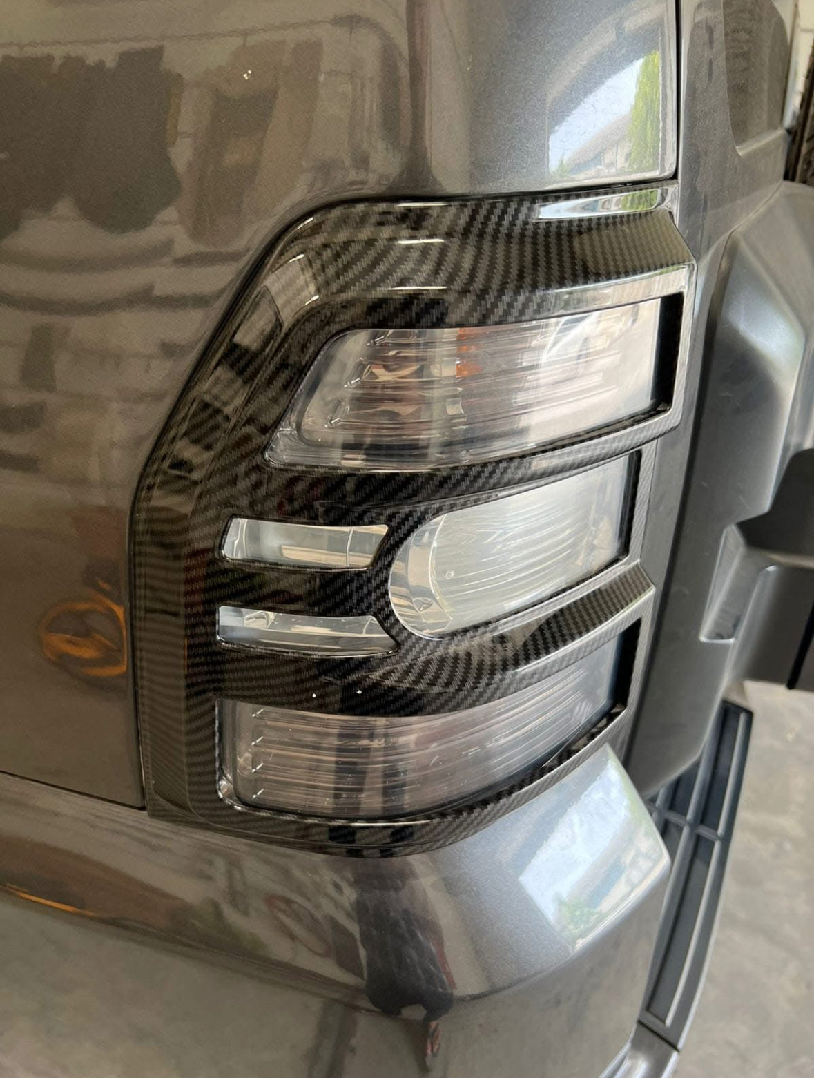 Mitsubishi Pajero Taillight Cover Decorative Frame – Rear Frame Taillight Protection Cover (4-Door, 2008–2022)